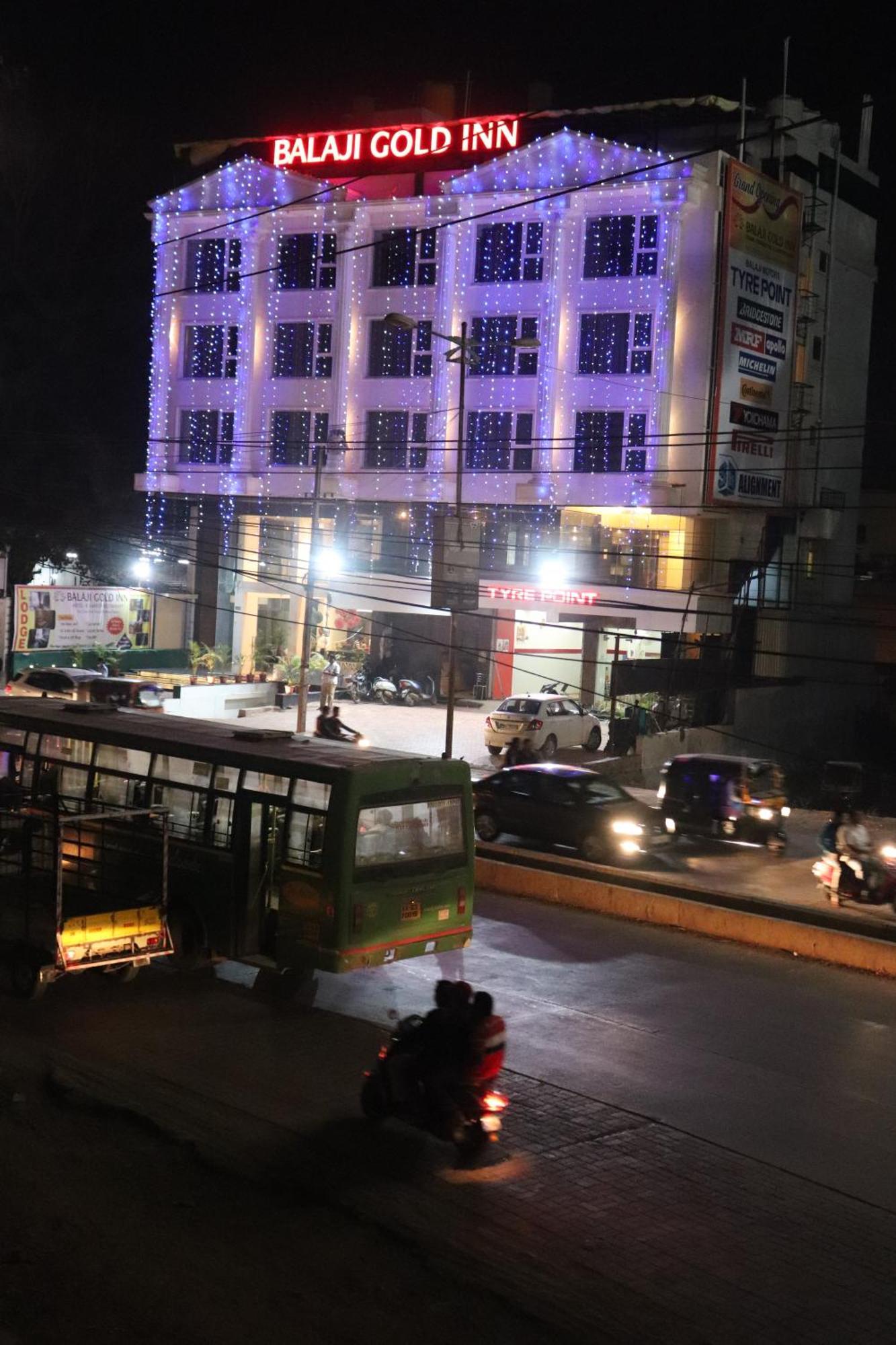 Balaji Gold Inn Hotel Hubli Exterior photo